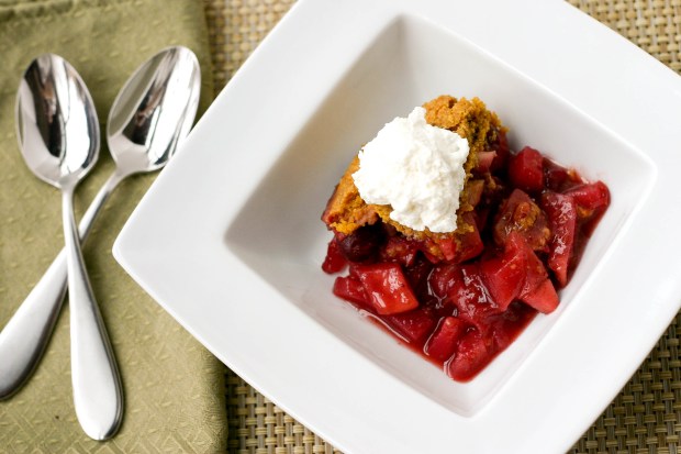 Spiced Pear & Cranberry Cobbler